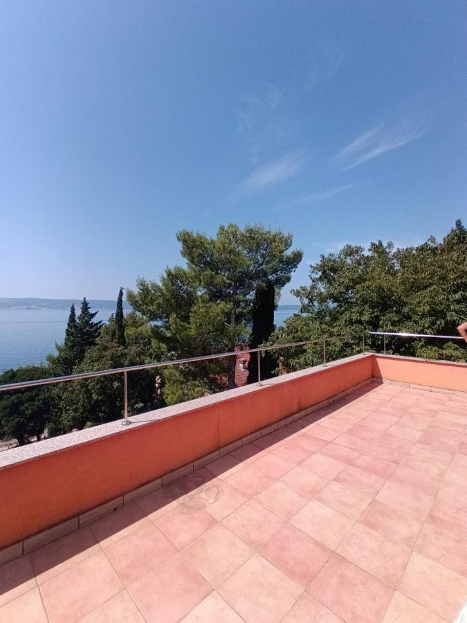 Blue Seagull - Seafront Holiday Home Novi Vinodolski Esterno foto